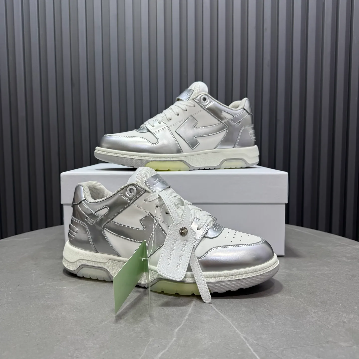 P620 OFF WHITE⚡️Couple model⚡️35-40 women’s model 39-46 men’s model